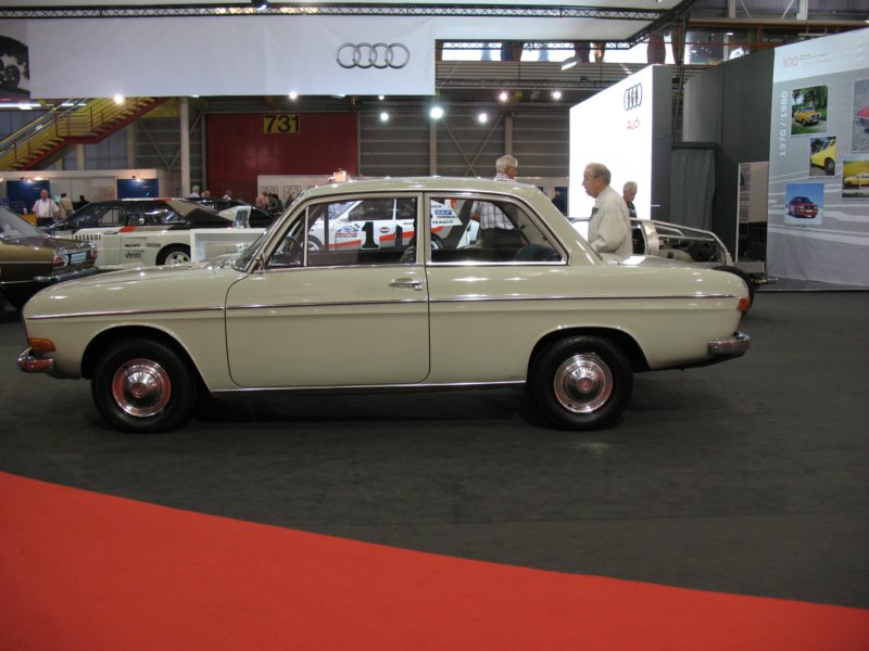 audif10319685.jpg
