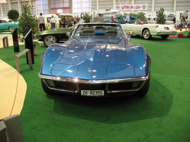 chevroletcorvette19724.jpg