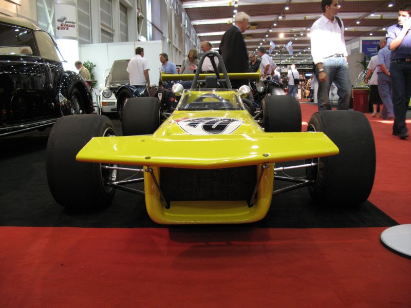 chevronb18f2chassis7121971.jpg