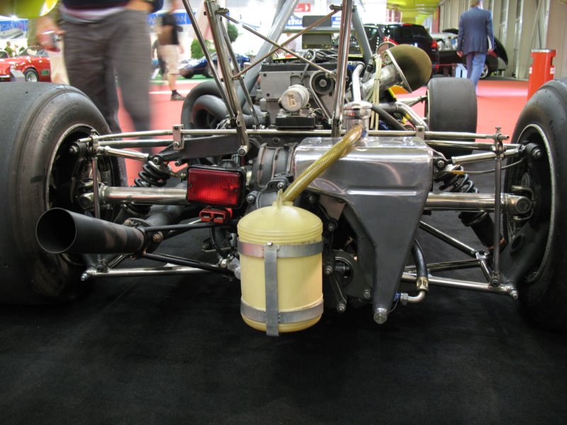 chevronb18f2chassis71219717.jpg
