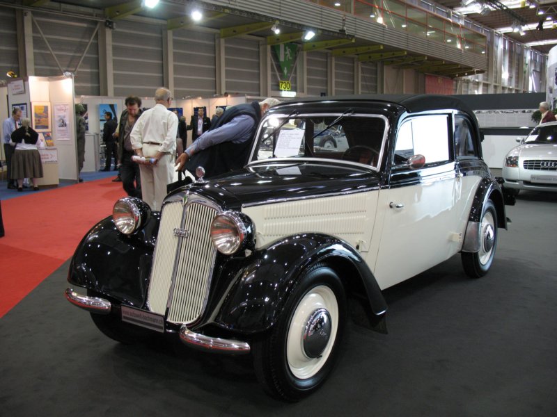 dkwf8frontluxuslandi19395.jpg