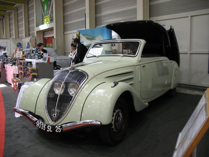 peugeot4022.jpg