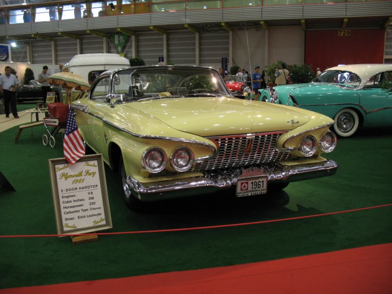 plymouthfury19613.jpg