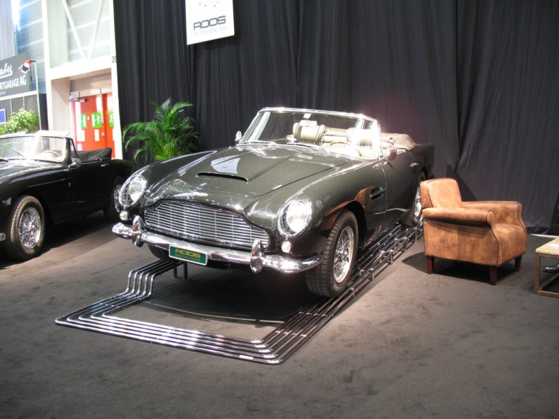 astonmartindb6volanteneedsconfirmation2.jpg