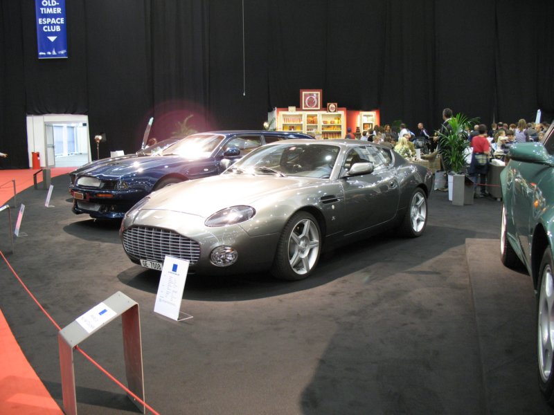 astonmartindb7zagato2003.jpg