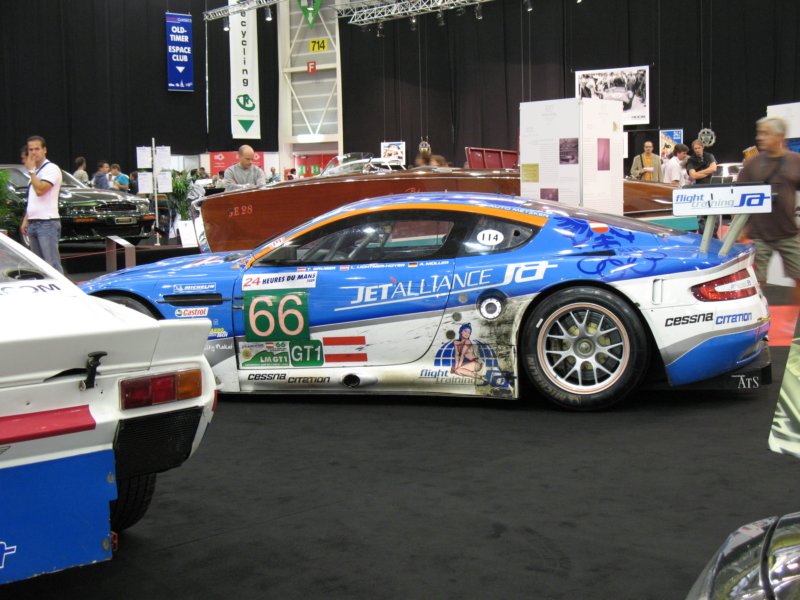 astonmartindbr9103gt12006.jpg