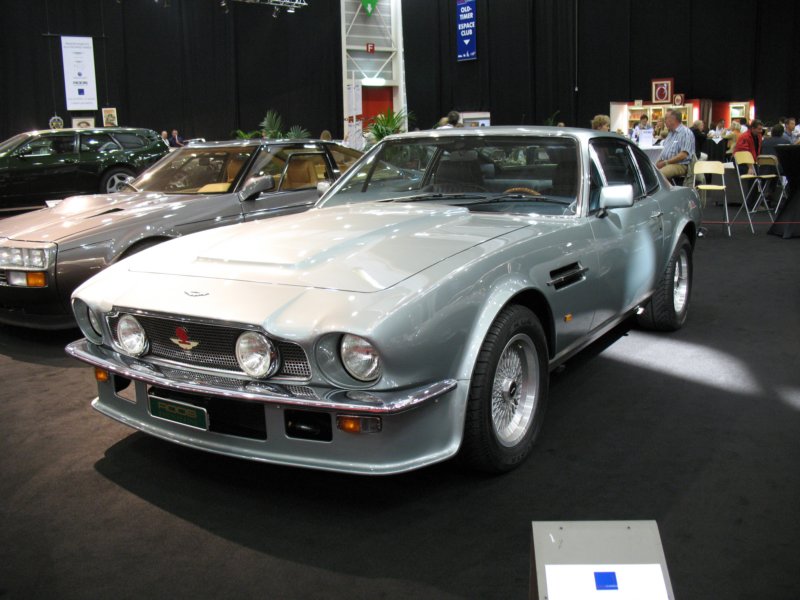 astonmartinv8vantage2.jpg