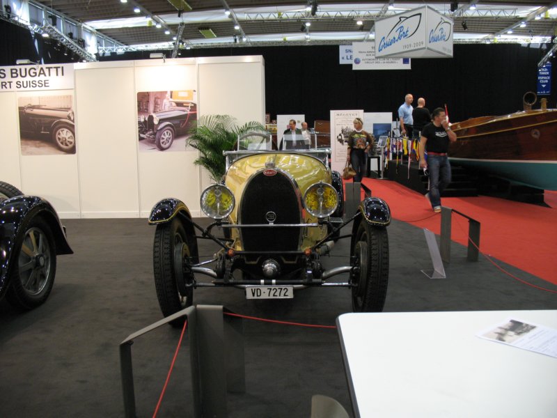 bugattit4419285.jpg