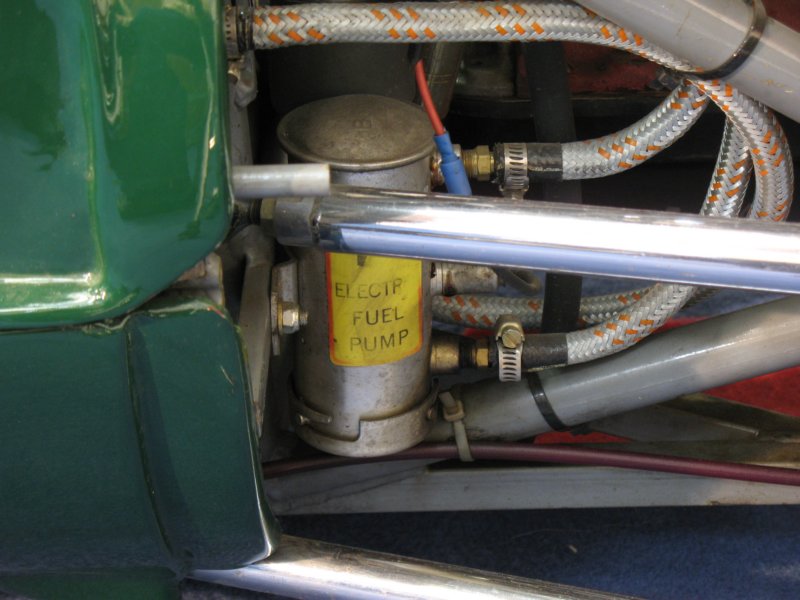 lotus22formulejunior19635.jpg