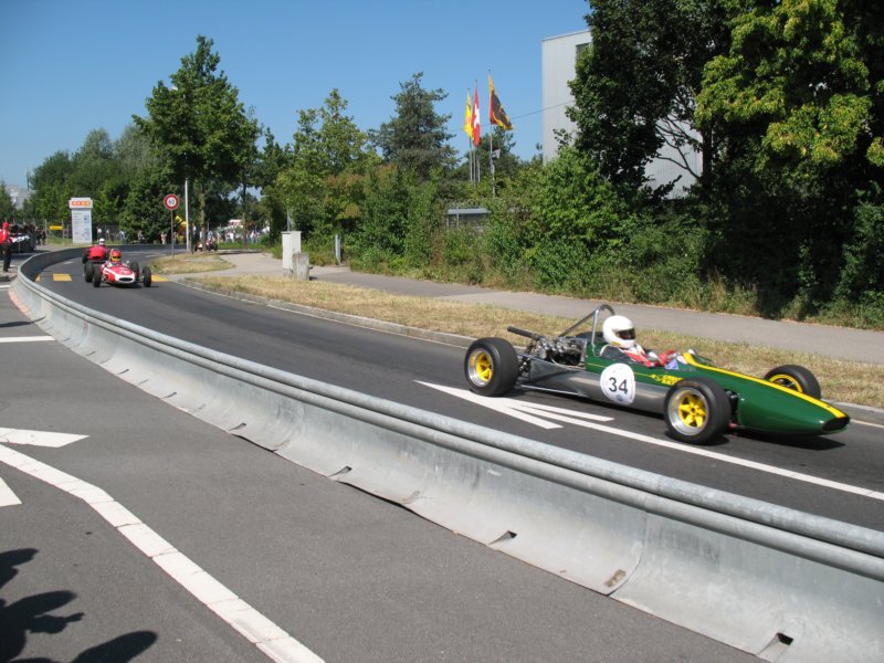 lotus35f1twincam6.jpg