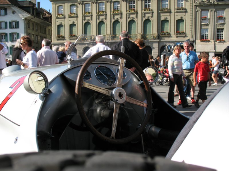 mercedesbenzw1545.jpg
