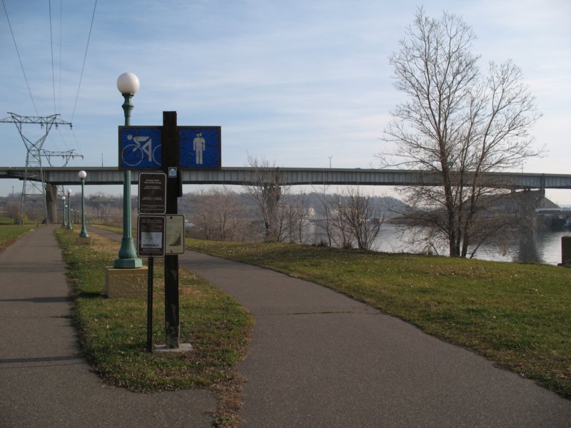 nov2009saintpaulandthemississippiriver12.jpg