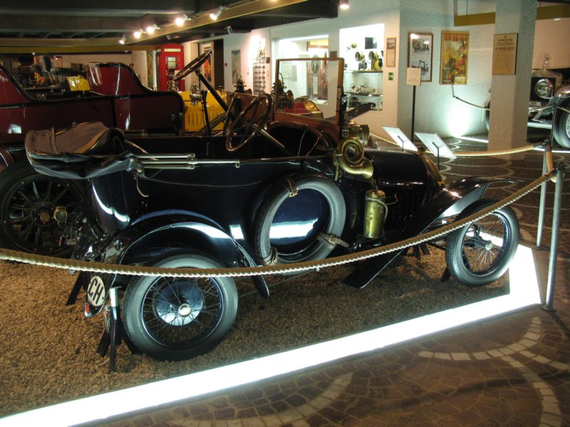 bbpeugeotlicencebugatti19133.jpg