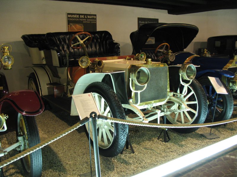 martinilicencerochetschneider19053.jpg