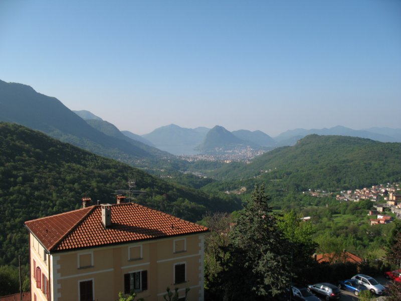 aviewfromroveredocapriascati03may20093.jpg