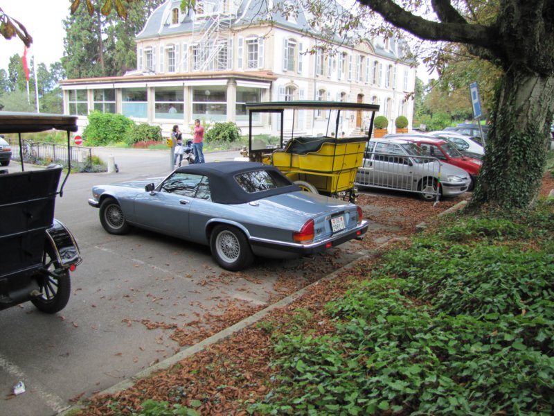 jaguarxjsv125.jpg