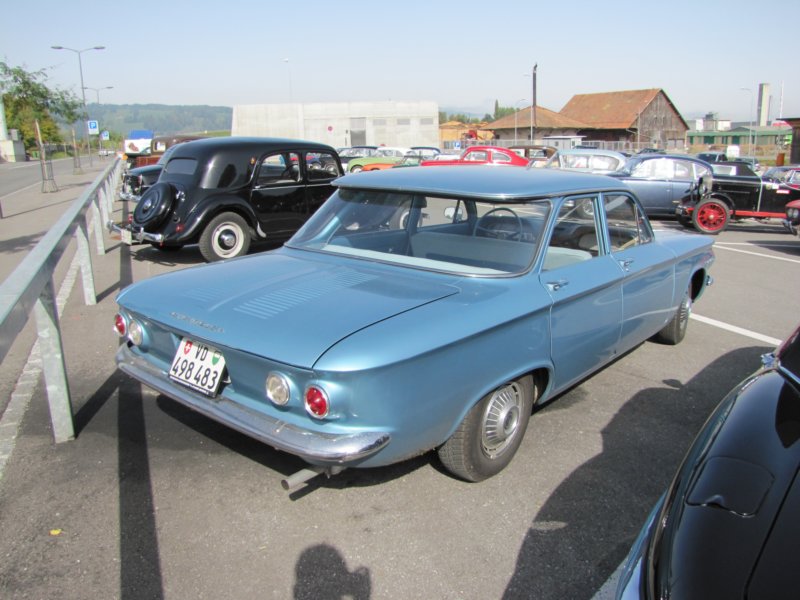 chevroletcorvair7005.jpg