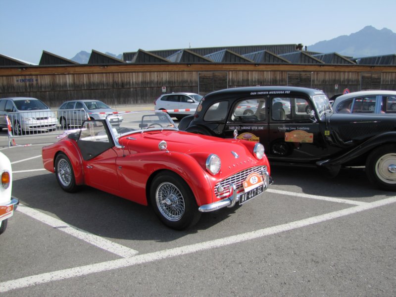 triumphtr310.jpg