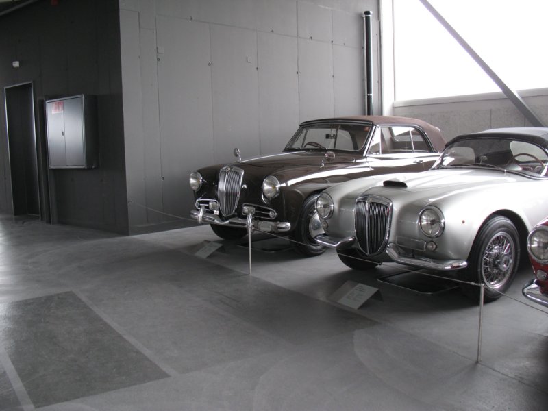 lanciaaureliacabrioletb52spezialaufbau1953.jpg