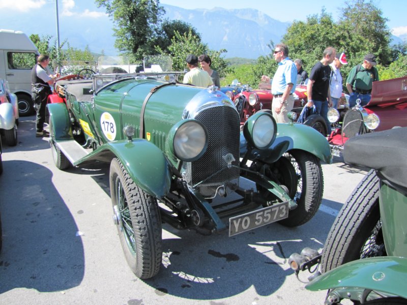 bentley34121926.jpg
