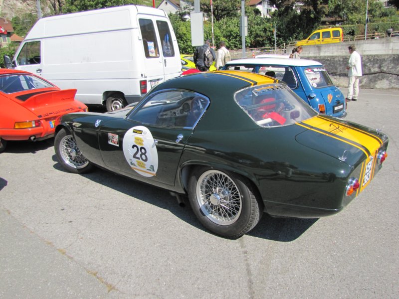 lotuselite19622.jpg
