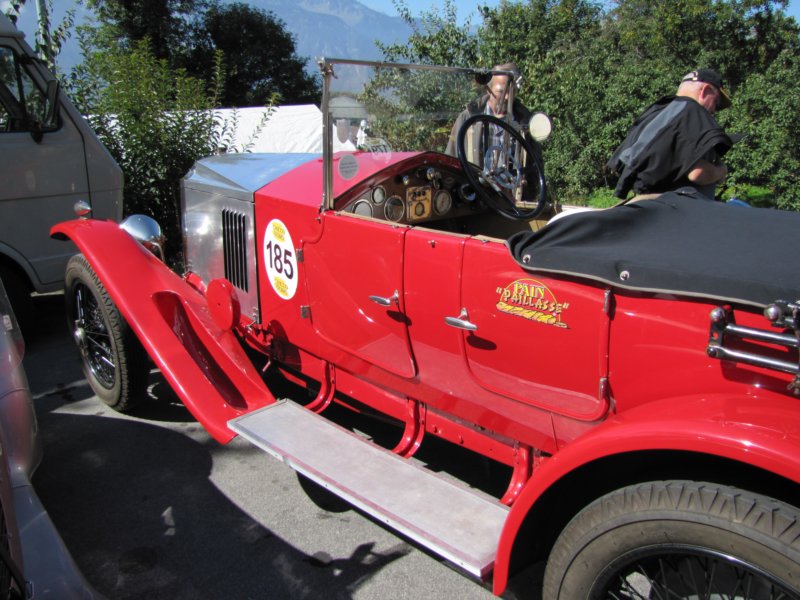 vauxhall309819272.jpg