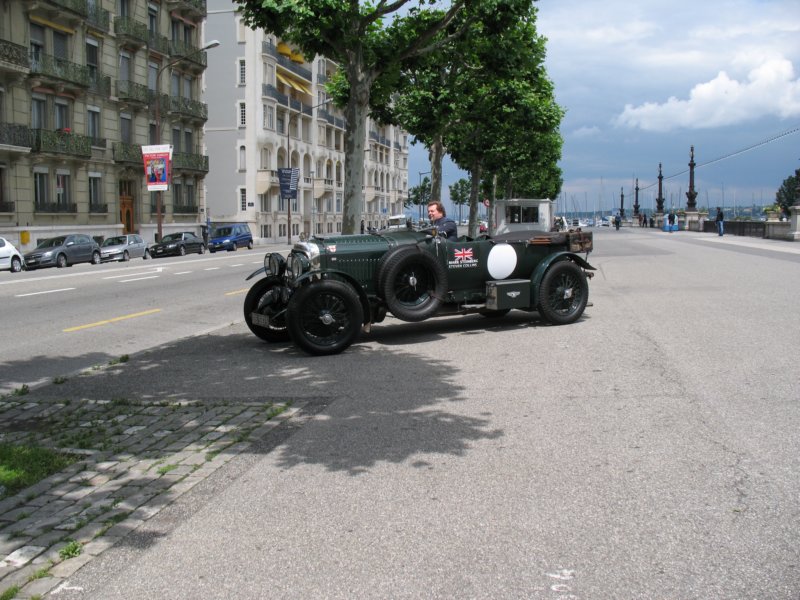 bentley45192816.jpg