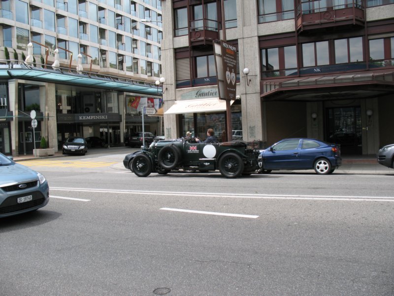 bentley4519287.jpg
