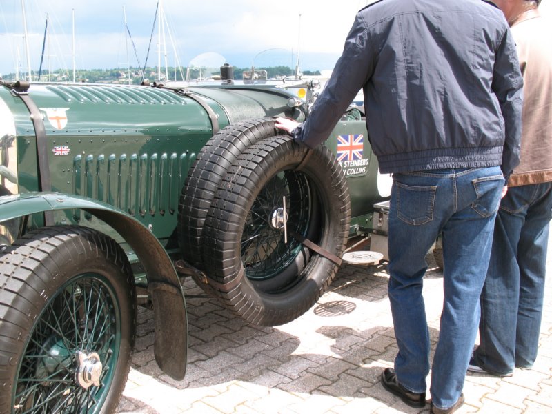 bentley4519288.jpg