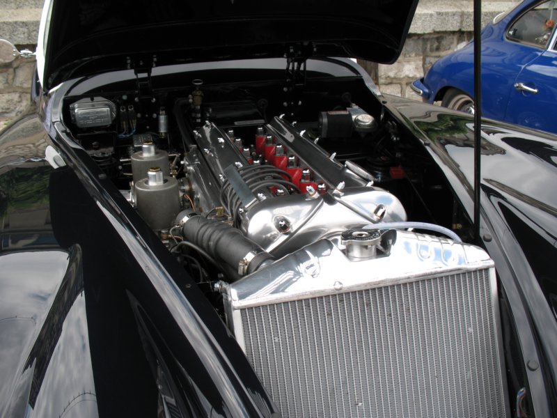 jaguarxk140mc19579.jpg