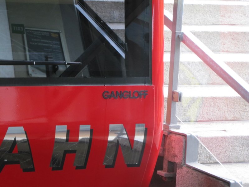 madebygangloff.jpg