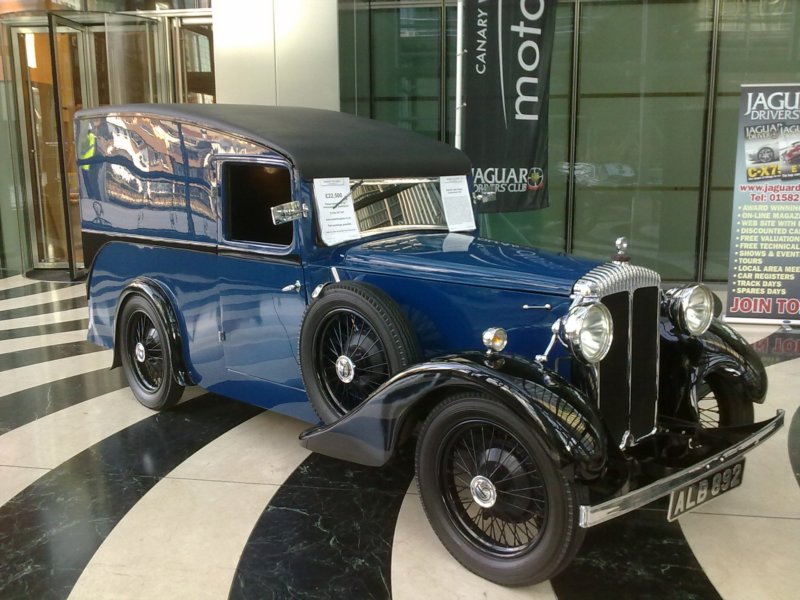 daimlerlightfifteencommercial1933.jpg