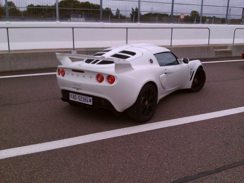 lotusexiges.jpg