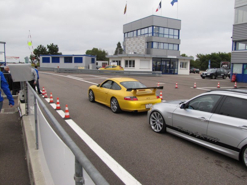 porsche2.jpg