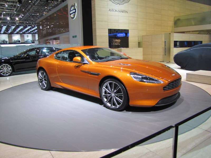 astonmartinvirage4.jpg