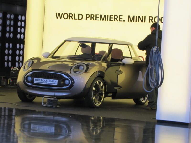 minirocketmanconcept2.jpg