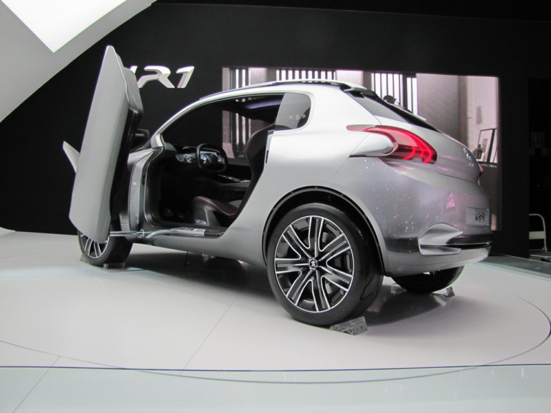peugeothr15.jpg