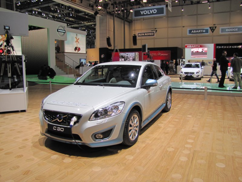 volvoc30driveelectric.jpg