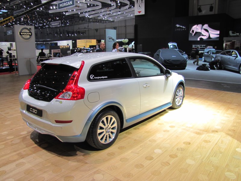 volvoc30driveelectric4.jpg