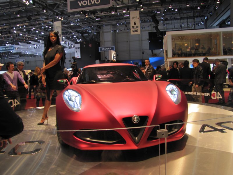 alfaromeo4c.jpg