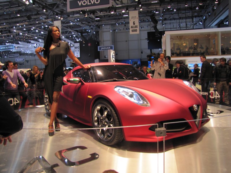 alfaromeo4c8.jpg