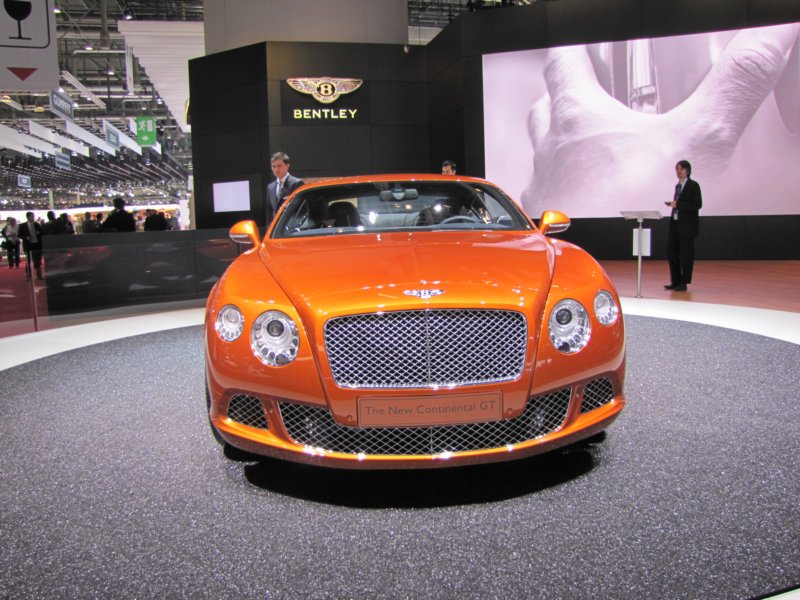 bentleycontinentalgt27.jpg