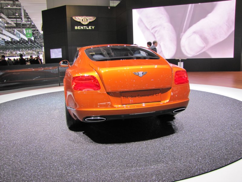 bentleycontinentalgt29.jpg