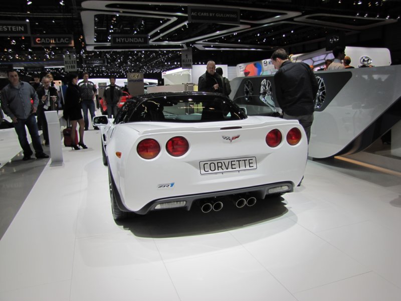 chevroletcorvettezr19.jpg