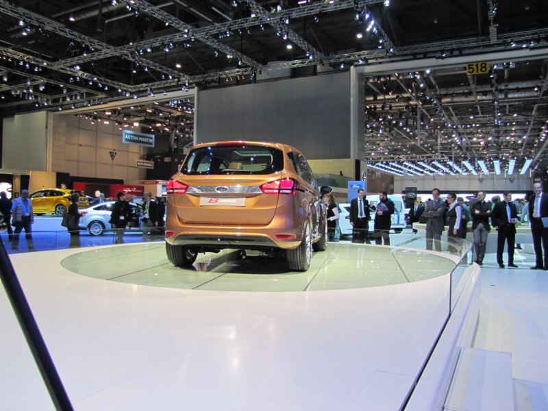 fordbmax19.jpg