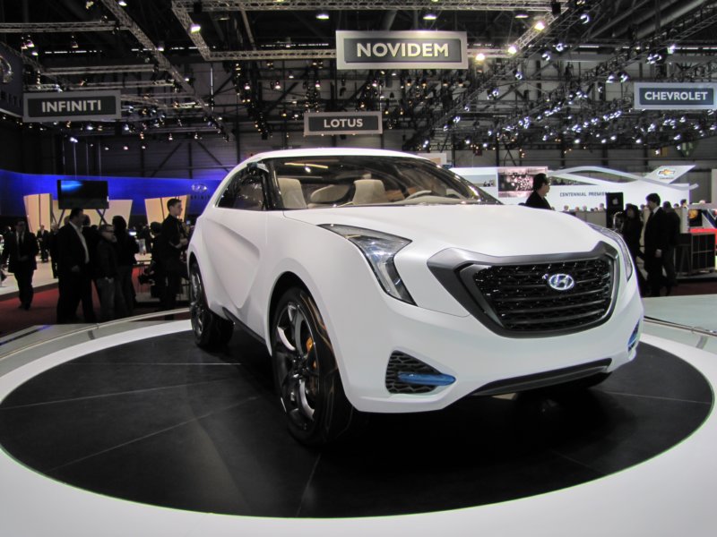 hyundaicurb28.jpg