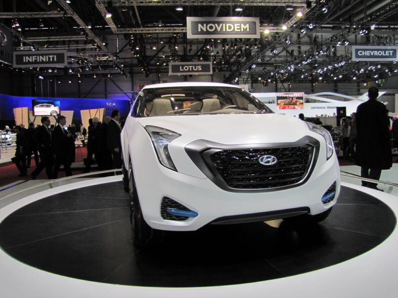 hyundaicurb31.jpg