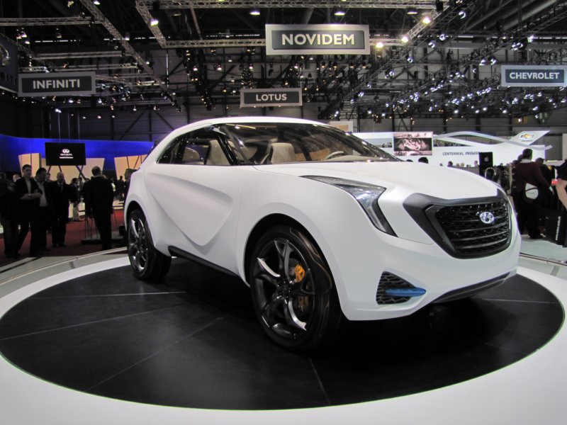 hyundaicurb38.jpg