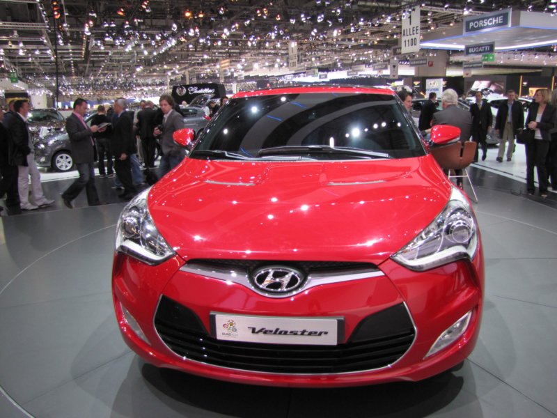 hyundaiveloster27.jpg
