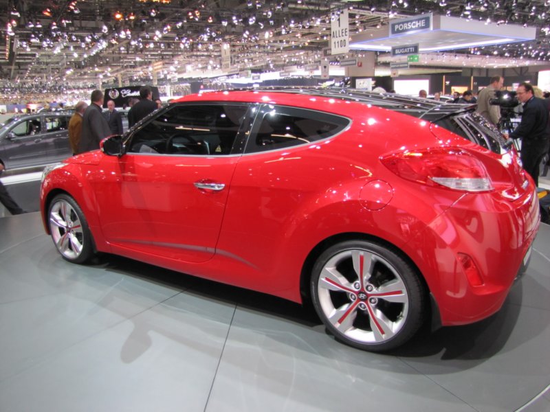 hyundaiveloster8.jpg